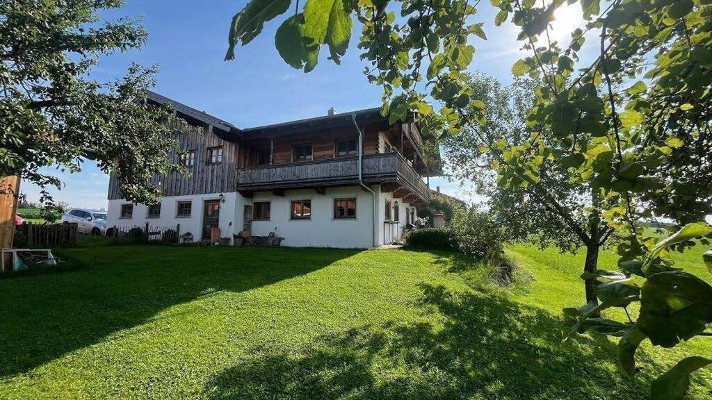 Bauernhaus zum Kauf 2.380.000 € 530 m² 4.146 m² Grundstück Hochreit Aßling 85617