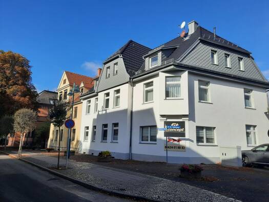 Mehrfamilienhaus zum Kauf provisionsfrei 520.000 € 16 Zimmer 390 m² 330 m² Grundstück frei ab sofort Bahnhofstraße 3 Ohrdruf 99885