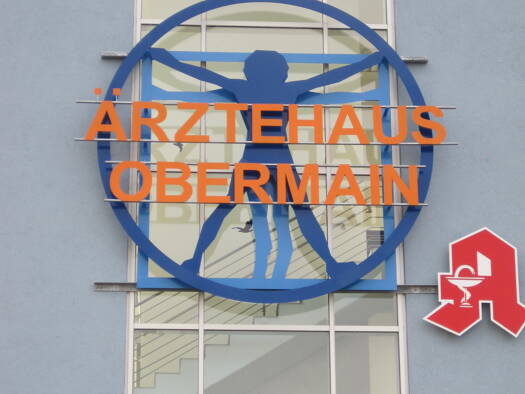 Medizinisches Gebäude zur Miete provisionsfrei 7,48 € 148 m² Bürofläche Bahnhofstr.24 Burgkunstadt 96224