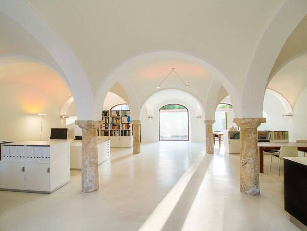 Stadthaus zum Kauf provisionsfrei 1.280.000 € 5 Zimmer 372 m² 270 m² Grundstück Geisenfeld 85290