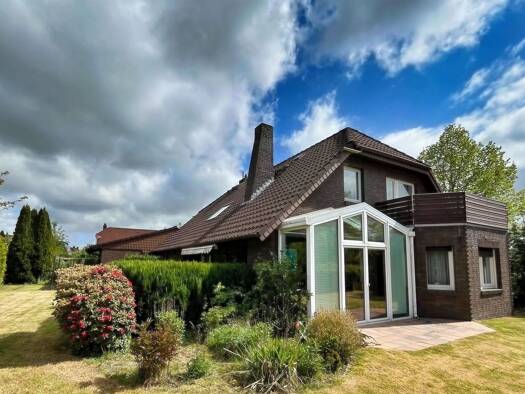 Einfamilienhaus zum Kauf 365.000 € 5 Zimmer 178,4 m² 718 m² Grundstück Maadebogen Wilhelmshaven 26389