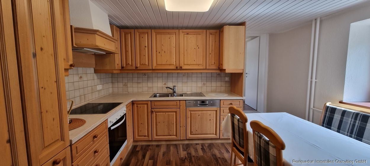 Wohnung zum Kauf 105.000 € 3 Zimmer 72,3 m²<br/>Wohnfläche Ehrenhausen 8461