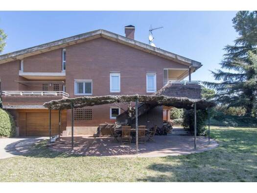 Villa zum Kauf 555.000 € 7 Zimmer 370 m² 1.064 m² Grundstück Sant Fruitós de Bages 08272