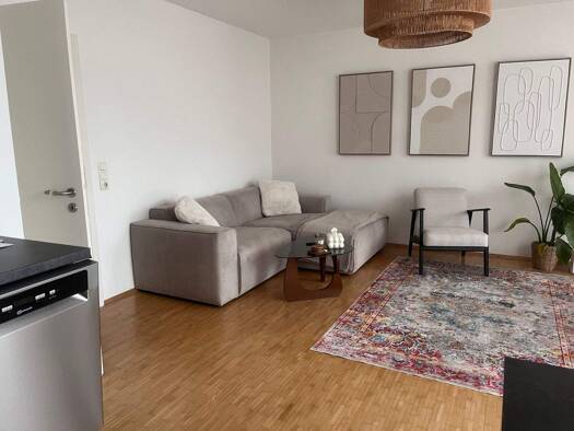 Wohnung zur Miete 720 € 2 Zimmer 55 m² 1. Geschoss frei ab 01.03.2026 Marktstr. 00 Bergen-Enkheim Frankfurt am Main 60388