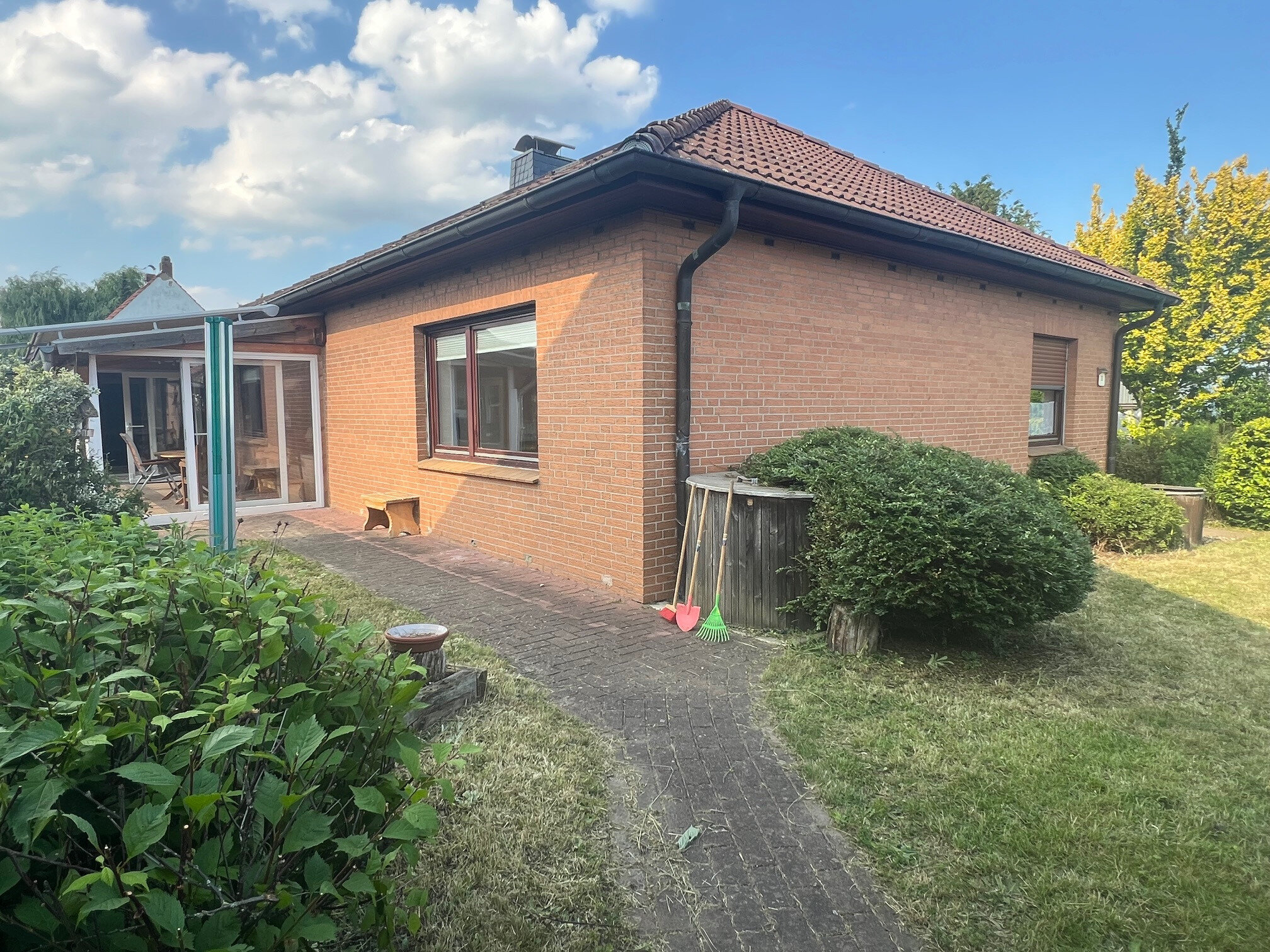 Einfamilienhaus zum Kauf 209.000 € 6 Zimmer 89,9 m²<br/>Wohnfläche 619 m²<br/>Grundstück Esbeck Esbeck 38364