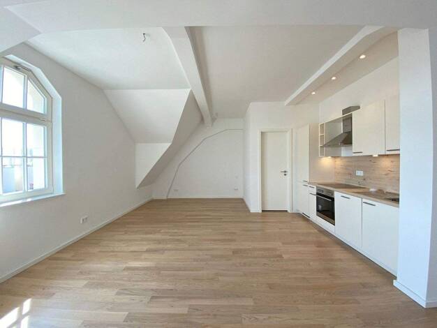 Wohnung zum Kauf als Kapitalanlage geeignet 165.000 € 1 Zimmer 45,3 m² Schulze-Boysen-Straße 2 Reudnitz-Thonberg Südost 04317