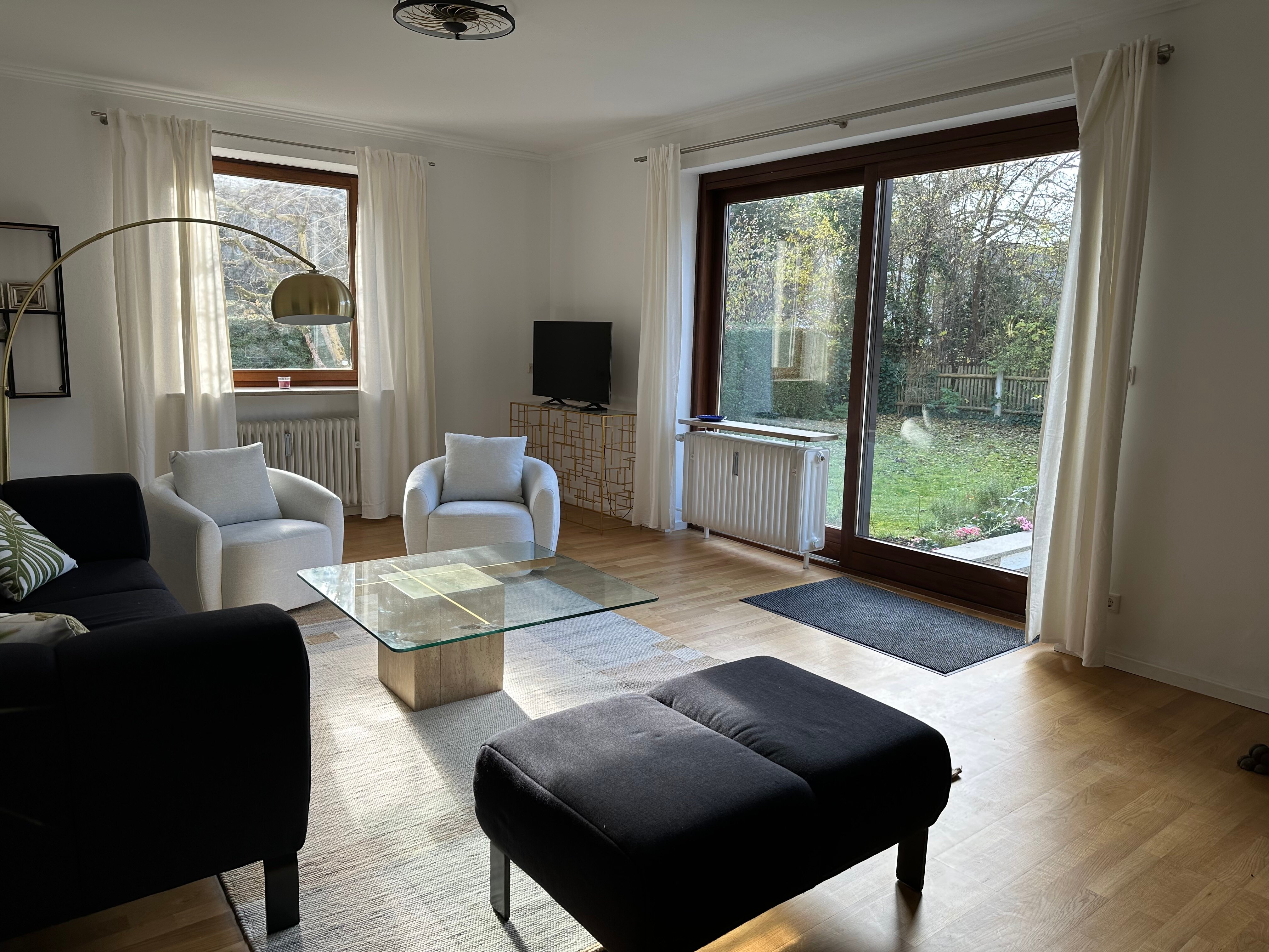 Terrassenwohnung zur Miete 3.600 € 5 Zimmer 155 m²<br/>Wohnfläche EG<br/>Geschoss ab sofort<br/>Verfügbarkeit Nymphenburg München 80639