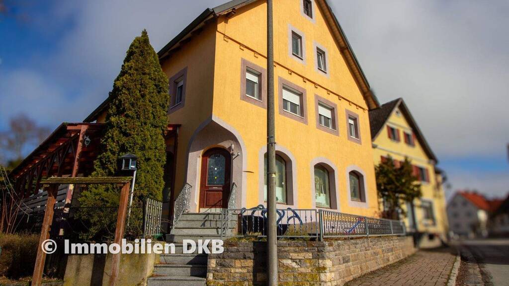 Ihr neues Zuhause inklusive Gewerbe