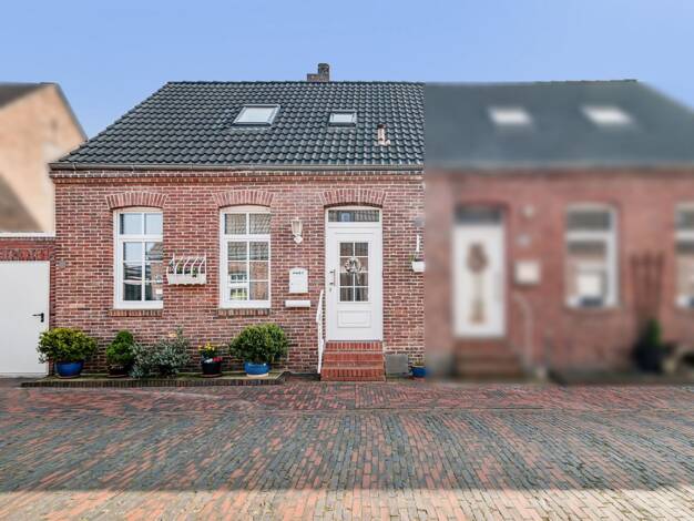 Doppelhaushälfte zum Kauf 199.000 € 4 Zimmer 83 m² 153 m² Grundstück Bant Wilhelmshaven 26382