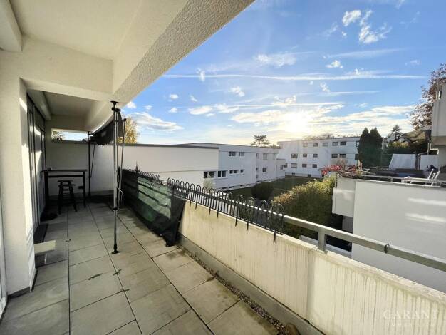 Wohnung zum Kauf 325.000 € 3 Zimmer 72 m² 3. Geschoss Oststadt Ulm 89075