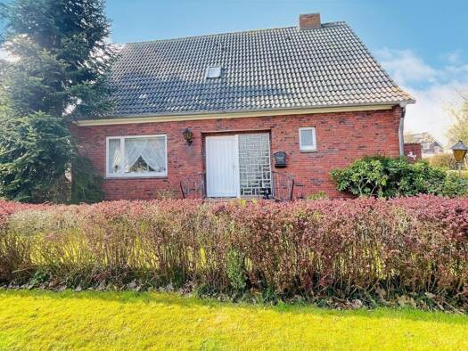 Einfamilienhaus zum Kauf 165.000 € 5 Zimmer 115 m² 635 m² Grundstück Widdelswehr/Jarßum Emden 26725