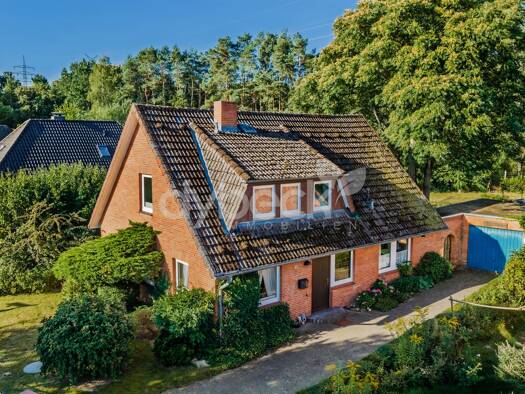 Einfamilienhaus zum Kauf 495.000 € 7,5 Zimmer 165 m² 1.060 m² Grundstück Rettmer Lüneburg 21335