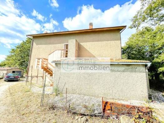 Bauernhaus zum Kauf 259.000 € 9 Zimmer 210 m² 2.700 m² Grundstück Via del Poggio 1 Petricci 58055