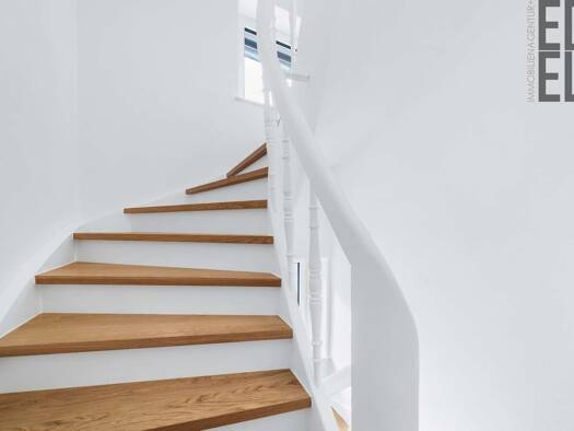 Haus zum Kauf provisionsfrei 1.250.000 € 18 Zimmer 325 m² 530 m² Grundstück Amberg Amberg 92224