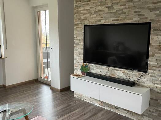 Wohnung zur Miete 950 € 3,5 Zimmer 76 m² Geschoss 4/4 frei ab 01.11.2026 Konstanzer Straße 107 Singen Singen (Hohentwiel) 78224