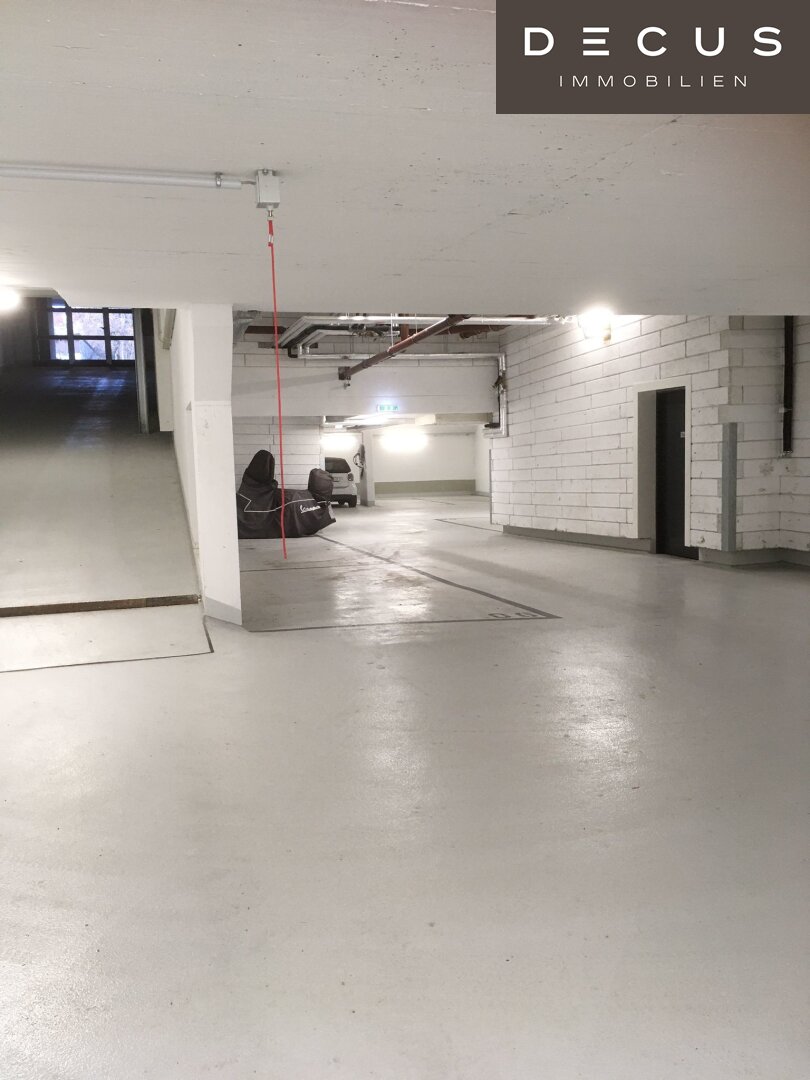 Tiefgaragenstellplatz zur Miete 92 € Mödling 2340