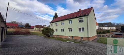 Wohnung zum Kauf 55.000 € 3 Zimmer 59,9 m²<br/>Wohnfläche Gröditz Weißenberg 02627