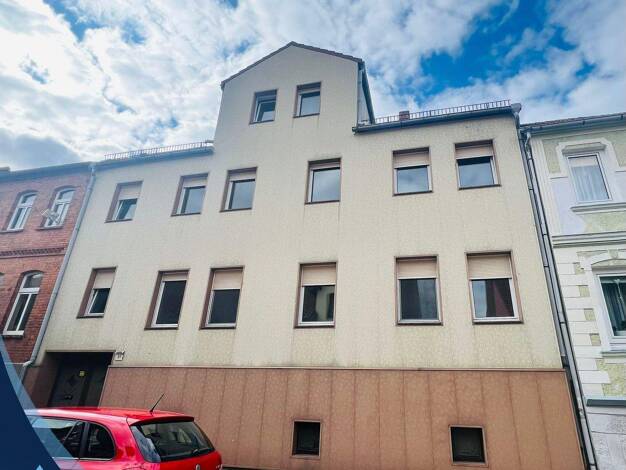 Mehrfamilienhaus zum Kauf 159.000 € 8 Zimmer 220 m² 964 m² Grundstück Blumenstraße 21 Tangerhütte 39517