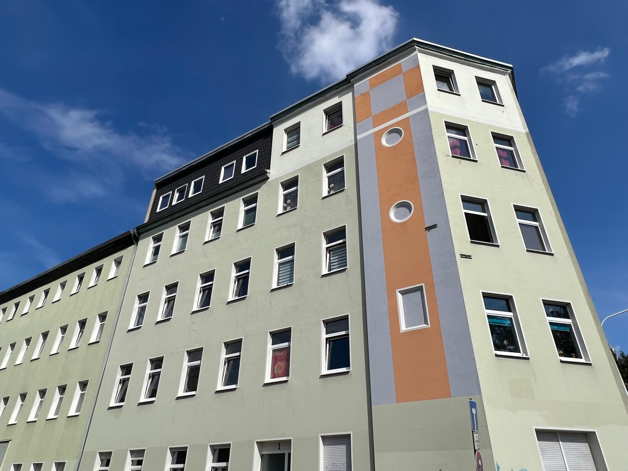 Wohnung zur Miete 352 € 2 Zimmer 48,2 m²<br/>Wohnfläche 1.<br/>Geschoss Julius-Kühn-Straße 1 Am Wasserturm / Thaerviertel Halle 06112