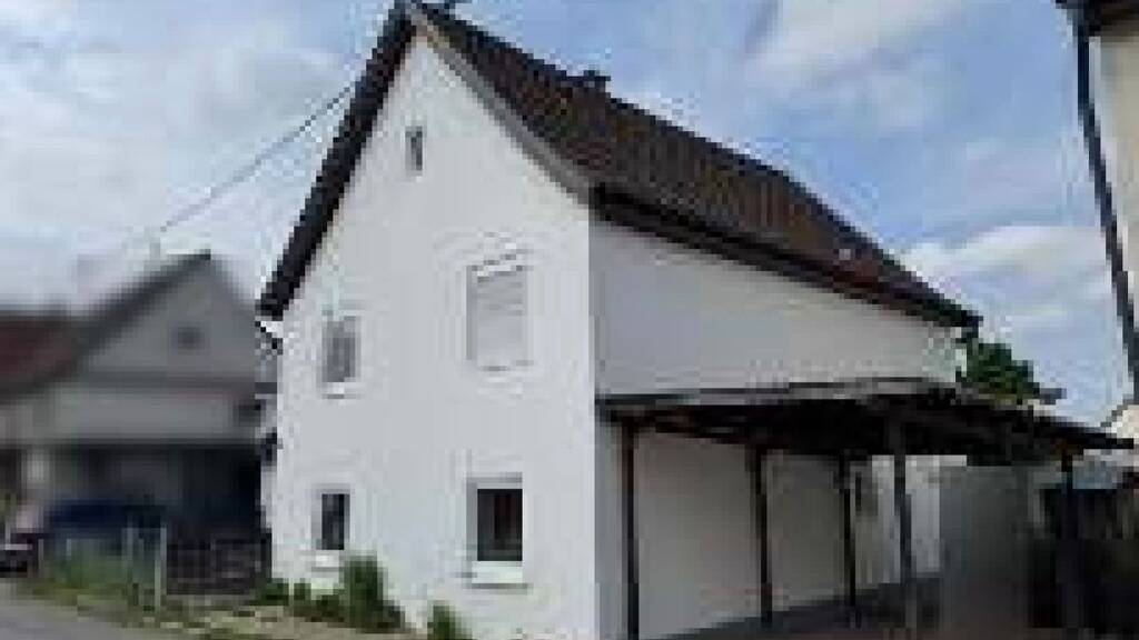 Einfamilienhaus zur Miete 1.200 € 4 Zimmer 100 m² 290 m² Grundstück frei ab sofort Schwendi 88477
