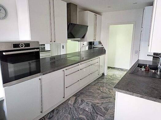 Wohnung zum Kauf 239.000 € 4 Zimmer 150 m² 2. Geschoss frei ab sofort Bildstock Friedrichsthal 66299