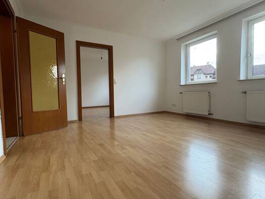 Wohnung zur Miete 750 € 2,5 Zimmer 56 m² Geschoss 1/3 frei ab sofort Mergelstetten Heidenheim an der Brenz 89522