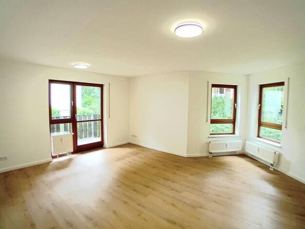 Wohnung zum Kauf provisionsfrei 185.000 € 3 Zimmer 65,1 m² EG Radeberger Straße 26 Weißig Ortschaft Schönfeld-Weißig 01328