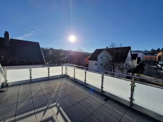 Wohnung zur Miete 1.910 € 4 Zimmer 135 m² Geschoss 2/3 frei ab 01.01.2027 Lappersdorf Lappersdorf 93138