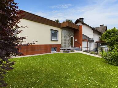 Bungalow zum Kauf 597.000 € 5 Zimmer 106 m² 454 m² Grundstück Kirdorf Bad Homburg 61350