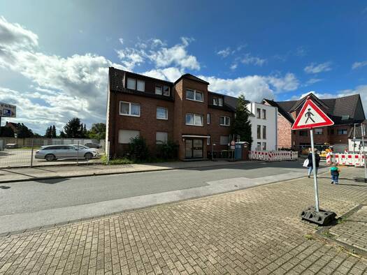Wohnung zum Kauf 175.000 € 3 Zimmer 66 m² Dachgeschoss, 2. Geschoss frei ab sofort Tackenberg Oberhausen 46145