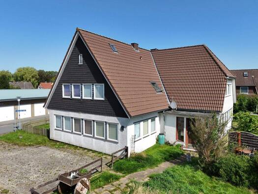 Mehrfamilienhaus zum Kauf 415.000 € 9 Zimmer 271 m² 718 m² Grundstück Friedrichstadt 25840