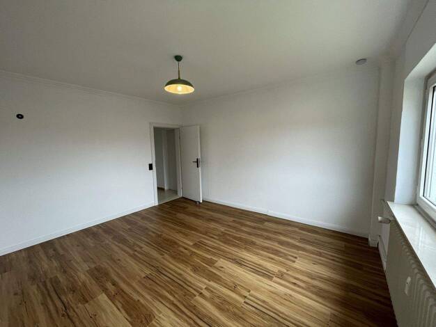 Wohnung zum Kauf provisionsfrei 220.000 € 4 Zimmer 90 m² 4. Geschoss Niedernhausen 65527