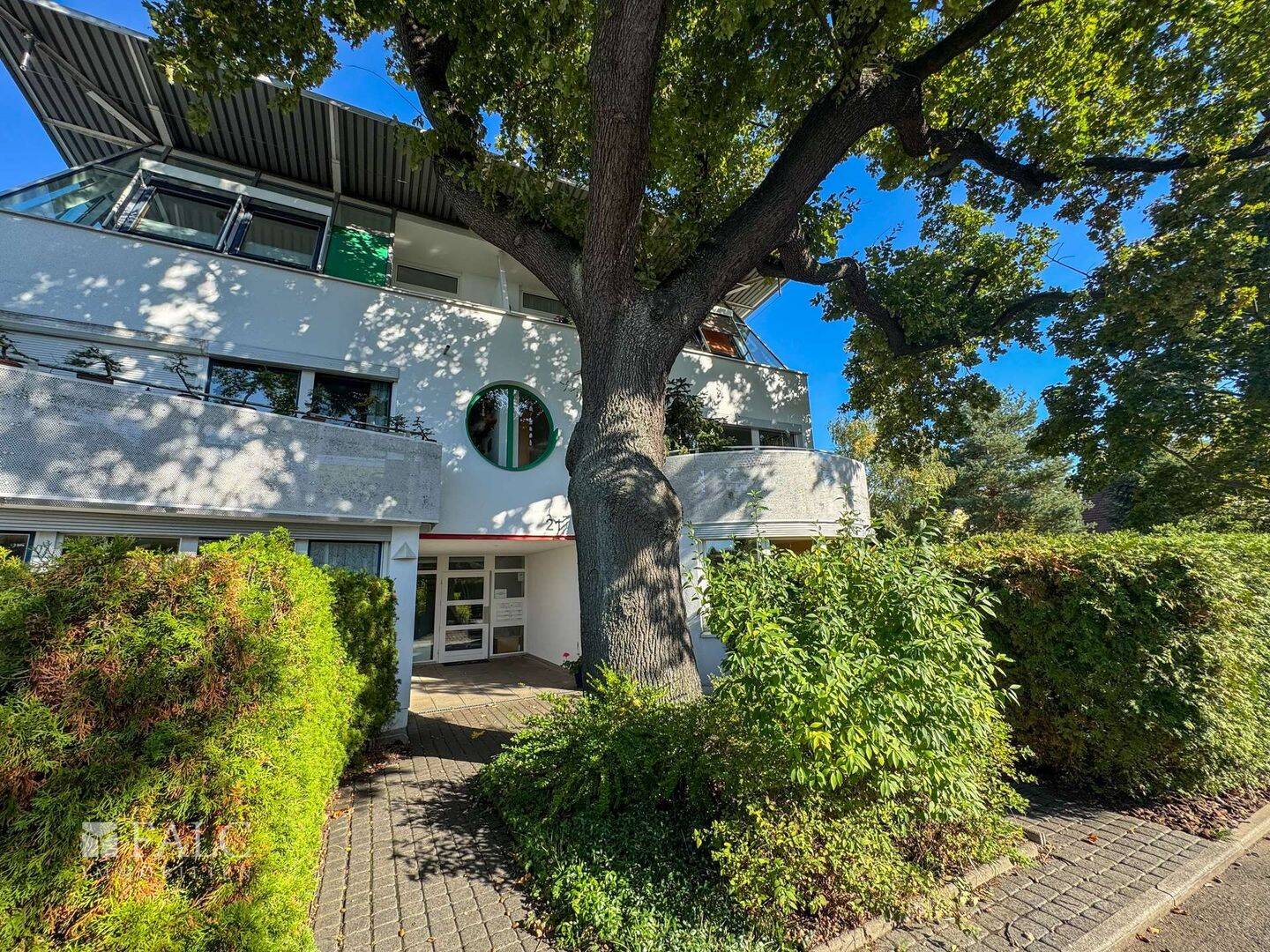 Property thumbnail 12