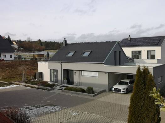 Einfamilienhaus zur Miete 1.820 € 4 Zimmer 138 m² 366 m² Grundstück frei ab 01.04.2026 Seitendorf Seitendorf Heilsbronn 91560