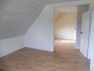 Wohnung zur Miete 450 € 2 Zimmer 63 m² 2. Geschoss frei ab sofort Stadtzentrum Werl 59457