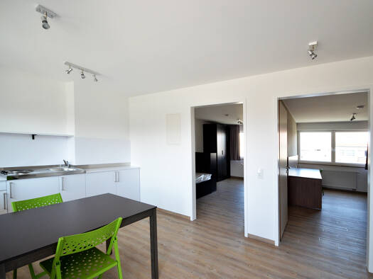 WG-Zimmer zur Miete 454 € 50,6 m² 2. Geschoss frei ab 01.12.2026 Fürther Straße 45 Rosenau Altstadt und engere Innenstadt 90429