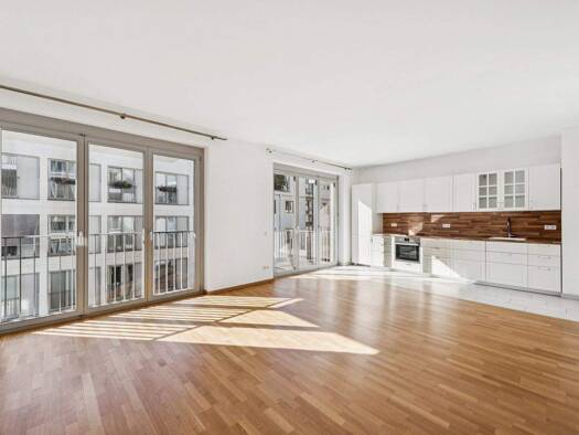 Wohnung zum Kauf 850.000 € 3 Zimmer 92,4 m² 3. Geschoss Eberhard-Roters-Platz 7 Kreuzberg Berlin 10965