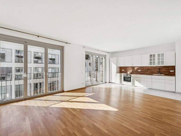 Wohnung zum Kauf 850.000 € 3 Zimmer 92,4 m² 3. Geschoss Eberhard-Roters-Platz 7 Kreuzberg Berlin 10965