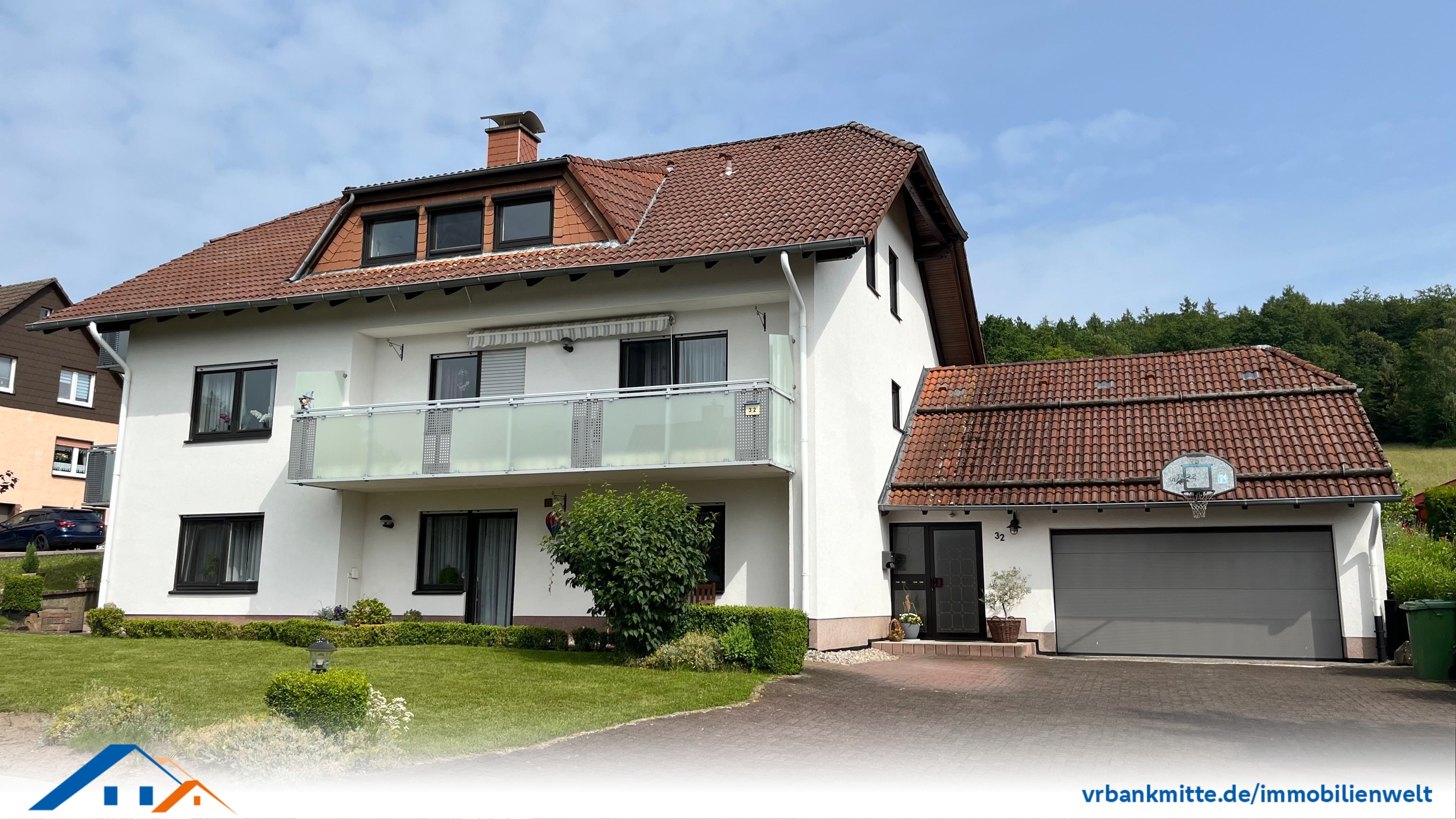 Mehrfamilienhaus zum Kauf 349.000 € 10 Zimmer 290 m²<br/>Wohnfläche 1.175 m²<br/>Grundstück Rommerode Großalmerode 37247