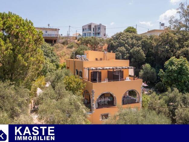 Haus zum Kauf 680.000 € 4 Zimmer 210 m² 5.674 m² Grundstück Municipality of Platanias 730 14