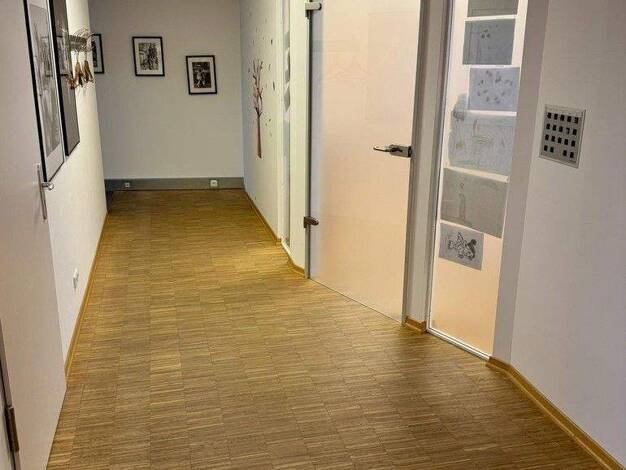 Bürofläche zur Miete provisionsfrei 1.500 € 135 m² Bürofläche Barlachstraße 9c Herpersdorf Nürnberg 90455