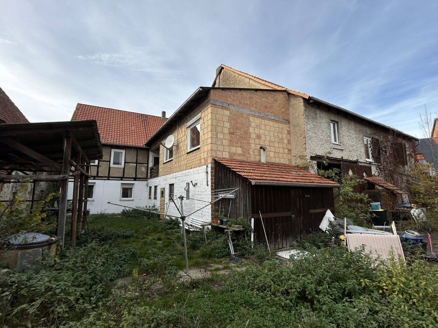Immobilie in Breuna - Einfamilienhaus mit Scheune und Stallungen in Breuna-Wettesingen - Bild 4