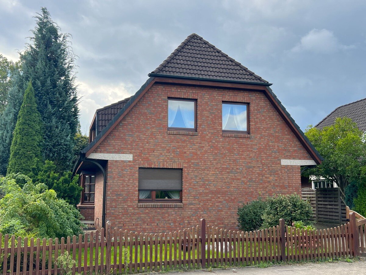 Einfamilienhaus zum Kauf 599.000 € 6 Zimmer 161 m²<br/>Wohnfläche 630 m²<br/>Grundstück Wahlbezirk 007 Pinneberg 25421