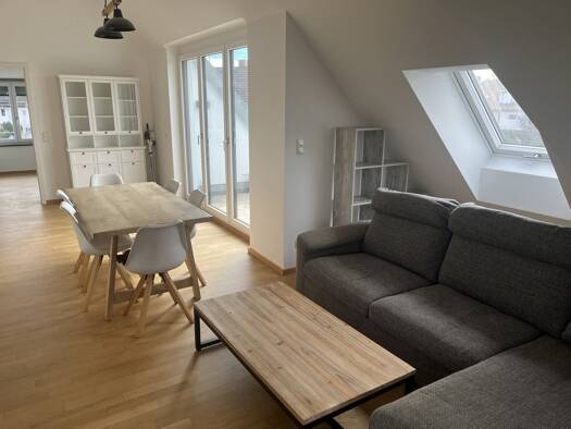 Wohnung zur Miete 2.250 € 4 Zimmer 89 m² 2. Geschoss frei ab 01.11.2026 Unterhaching 82008