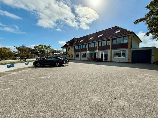 Laden zur Miete 204 m² Verkaufsfläche teilbar ab 204 m² Westerland Sylt 25980