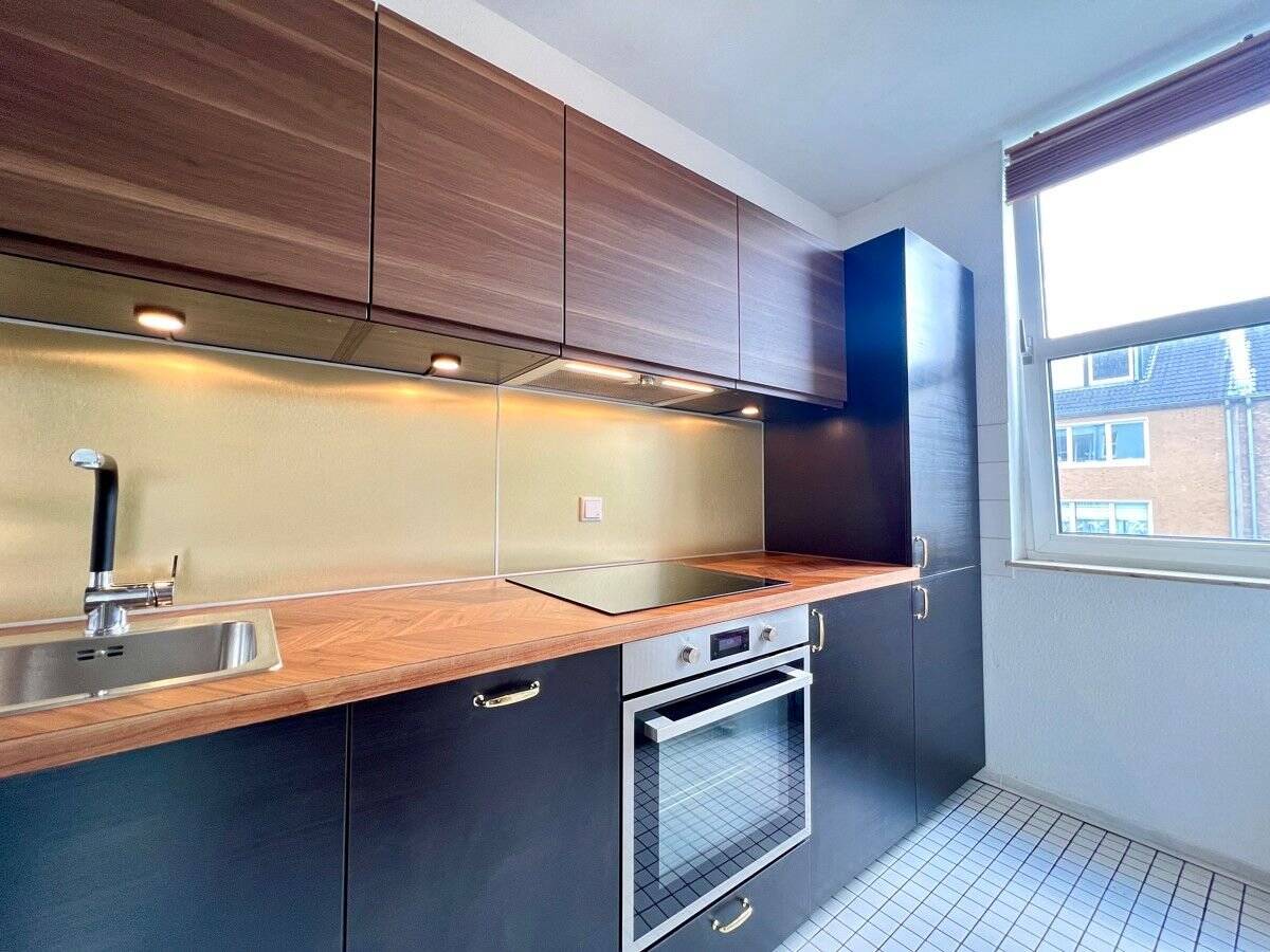 Attraktive und ruhig gelegene 2-Zimmer Wohnung in Golzheim! – Straße nicht freigegeben, 40474 Düsseldorf – Vorschaubild 6