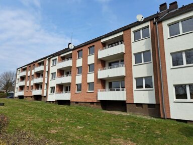 Wohnung zur Miete 433 € 4 Zimmer 86,7 m² frei ab sofort Bergen Bergen 29303