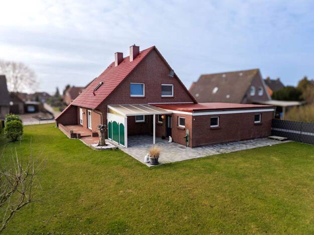 Einfamilienhaus zum Kauf 329.000 € 5 Zimmer 150 m² 886 m² Grundstück Grimersum Krummhörn 26736