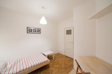 Wohnung zur Miete Wohnen auf Zeit 945 € 3 Zimmer 10 m² frei ab 04.03.2025 Leopoldstraße Münchener Freiheit München 80802