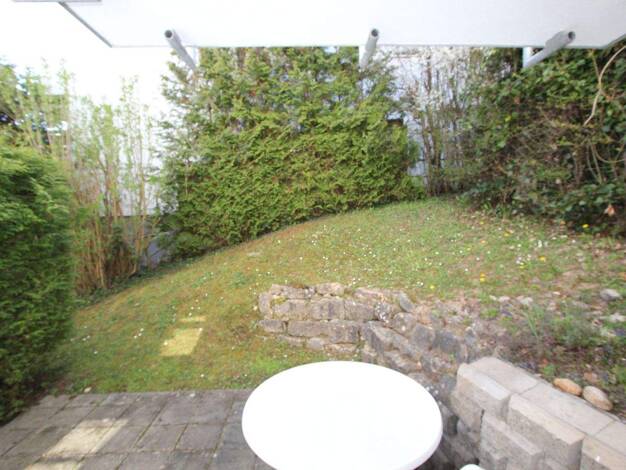 Wohnung zum Kauf 185.000 € 2 Zimmer 50 m² EG Würzburger Str.  56 Höchberg 97204